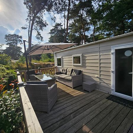 Luxe 4 Persoons Chalet Op 5 Sterren Camping ラールテ エクステリア 写真